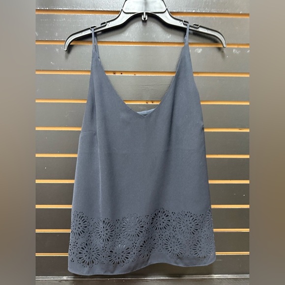 Elegant navy Sleeveless Top - Picture 1 of 3